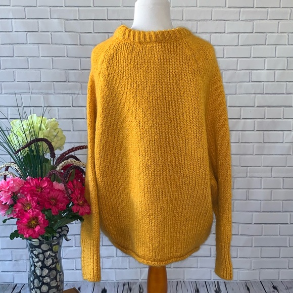 Zara Chunky Round Neck Knit Sweater Mustard Medium - Picture 5 of 7